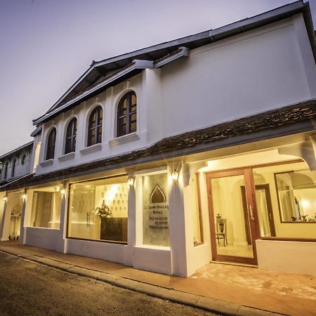 Le Luxe Boutique Hotel Виентиане Екстериор снимка