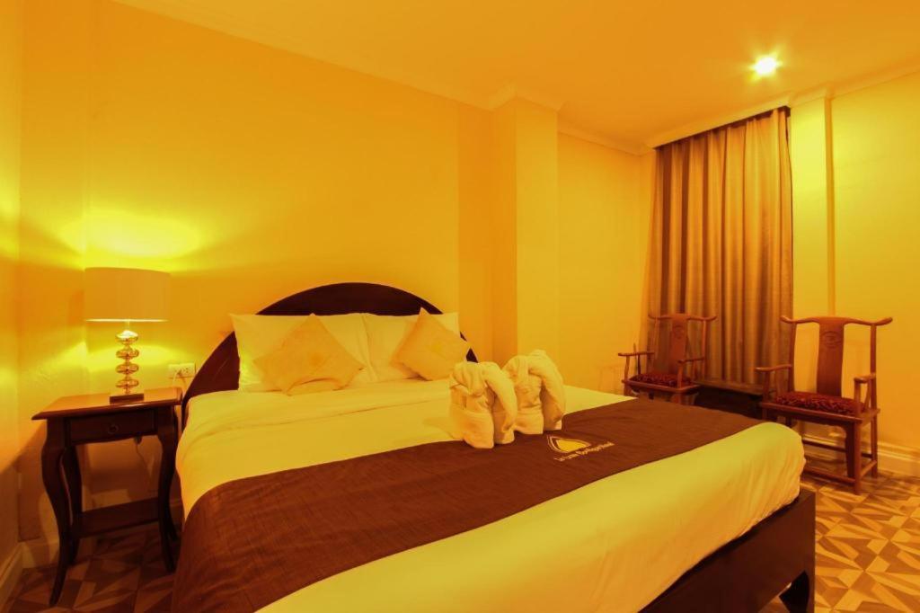Le Luxe Boutique Hotel Виентиане Екстериор снимка