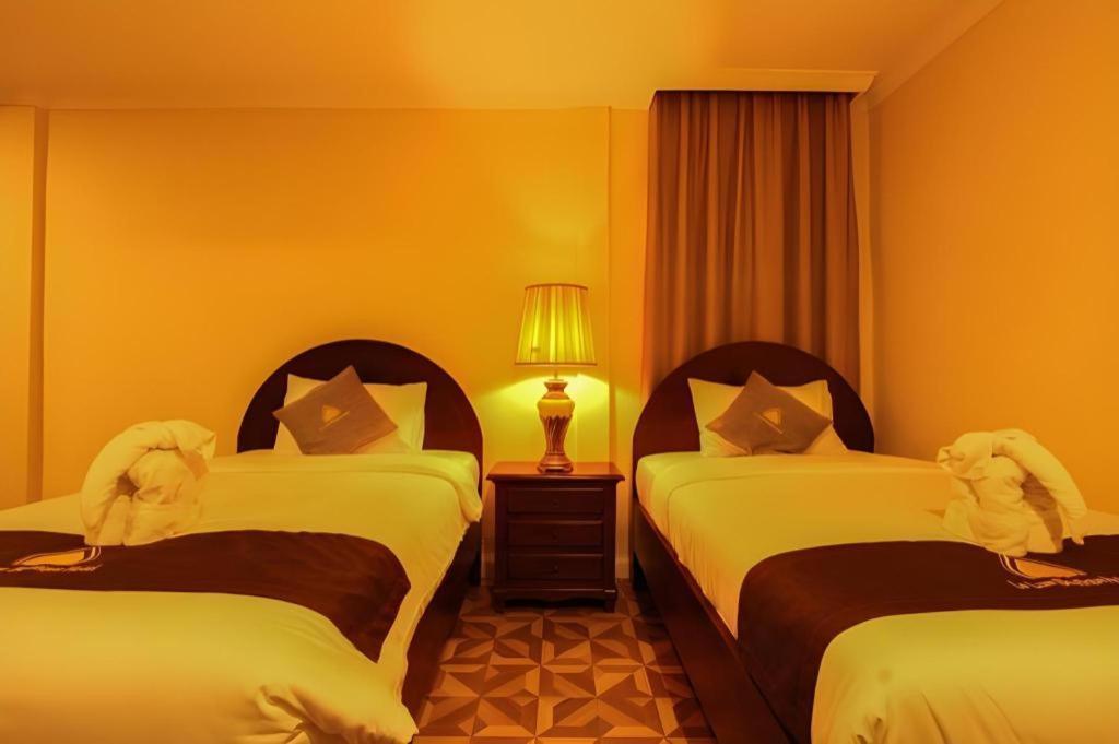 Le Luxe Boutique Hotel Виентиане Екстериор снимка